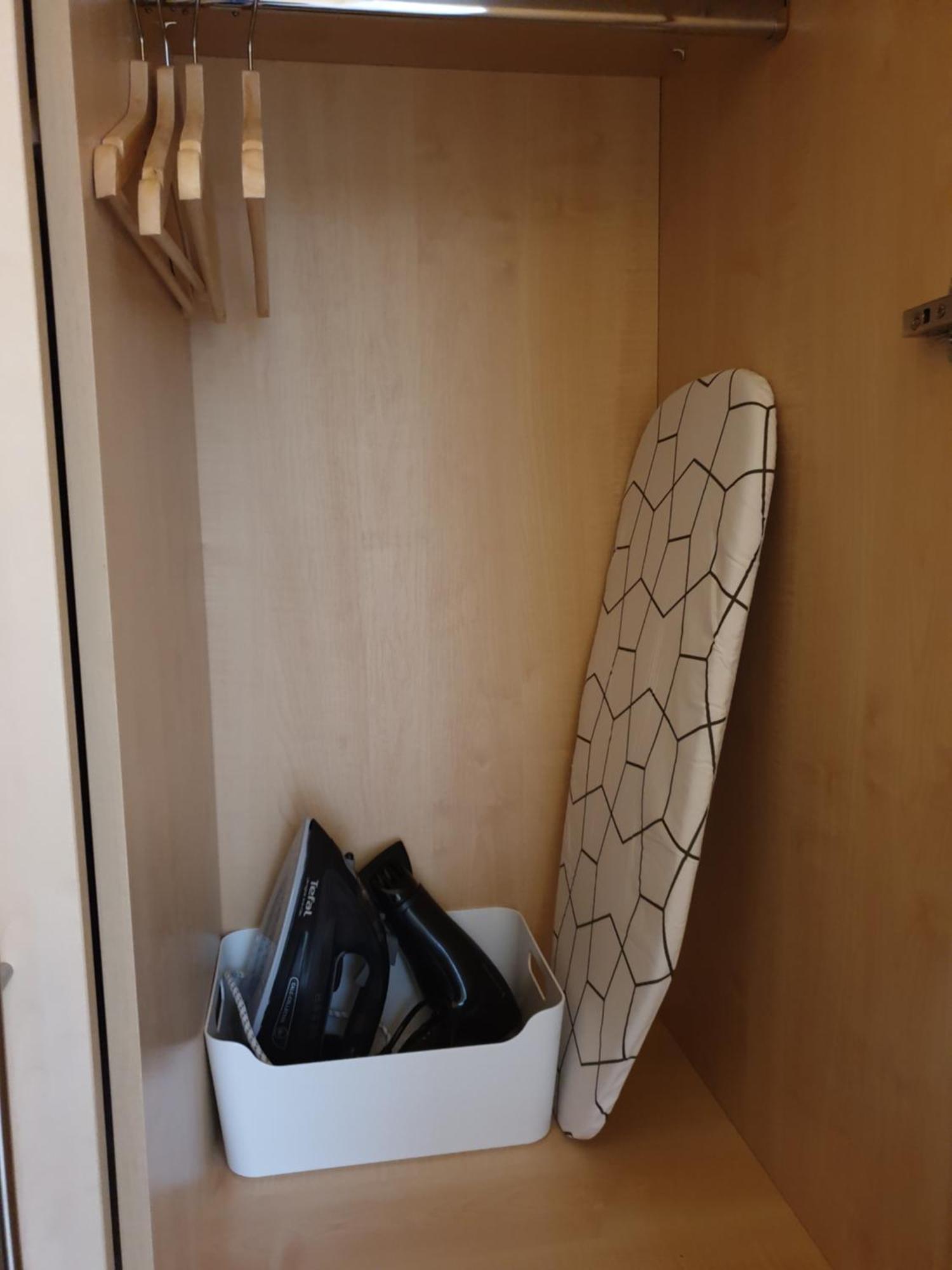 London Luxury Apartments 3 Bedroom Sleeps 8 With 3 Bathrooms 5 Mins Walk To Tube Station Free Parking 伊尔福德 外观 照片